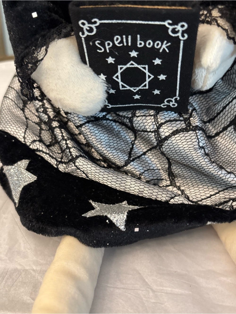 Bella Lux Halloween Shelf Sitter Plush Witch Doll Spellbook New 24“ - Picture 6 of 14